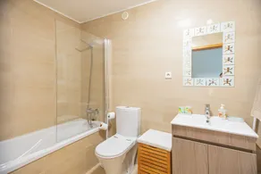 Luxo Apartment in Eigentumswohnung mit Pool datiert - Image 2
