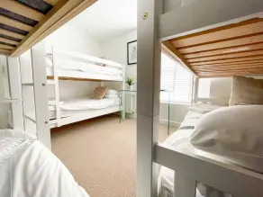 Sleeps 16 with style and space- and a hot tub! - Image 3