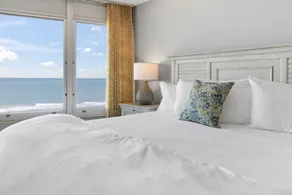 Direct Oceanfront Corner Condo, Family-Friendly with Beachfront Pool and Garage Parking - Image 4