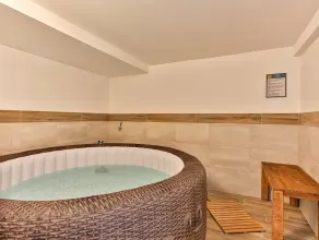 Maison familiale La Belle Vie jacuzzi/sauna - Image 3