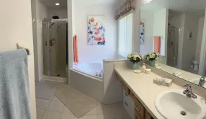 15 mn de Disney - villa vue lac -piscine privée dans un joli \"resort\" gardé - Image 2