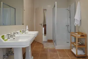 Villa Sonia with private pool, 4 bedrooms and beautiful garden - Image 4