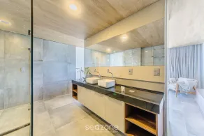 Nwts - Studios in Building With Sea View - Image 5