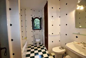 Sehr gemütliches Ferienhaus mit privatem Pool. Nur 5 Min zum Strand. Für 6 Personen. - Image 3
