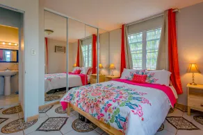 Secluded OCEAN VIEW 2 bed 2 bath Home, convenient to Ceiba Ferry. King and Queen - Image 5