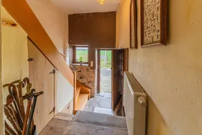 Tranquil Home in Tinlot - Image 2