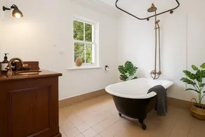 The Paddington White Sanctuary - Image 2
