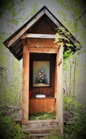 Wild Rose Cabin at Tin Poppy: Off-Grid Glamping + Private Sauna near Salmon Arm. - Image 5