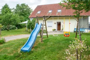 Appartamento \"Beutenmühle Straussenfarm Dach\" con giardino e balcone in comune - Image 2