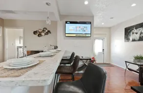 House in Hawthorne CA. - Image 3