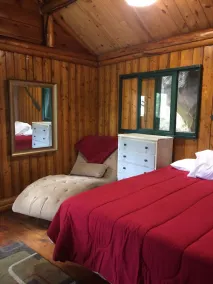 One Bedroom \"Honeymoon Suite\" - Perfect For A Couple - Olive the Lake Cottage #6 - Image 3