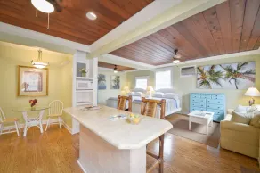 THE KEY WEST SUITE AT OLD COLORADO INN - Image 5
