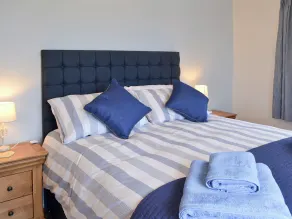 3 Schlafzimmer Unterkunft in Cemlyn near Amlwch - Image 4