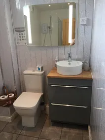 The Gatehouse apartment - Penysarn - Image 2