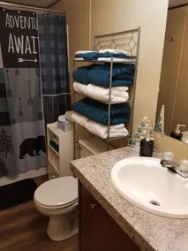 Beary Cozy Cabin - Image 3
