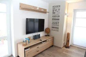 Traumhafte Erdgeschosswohnung Inkl. Sauna mit Wasserblick - Image 2