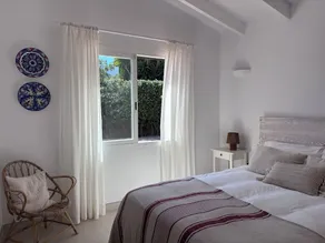 Villa Hibiscus - sea view, private pool, close to beach & restaurants, AC & wifi - Image 4