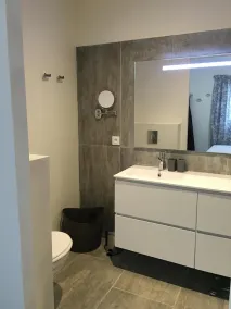 Charme, confort, calme pour notre Bergerie, idéale pour un séjour en amoureux ! - Image 5