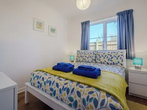 3 chambres à coucher à Bacton - Image 5