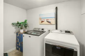 Hidden Getaway Family House - UW - Children Hospital - Image 2