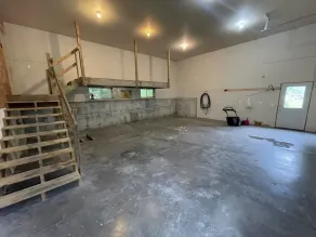 Beautiful 3 bedroom 2 bath home with 2,884 sq ft of living space - Image 3