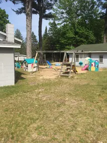 Gemütliches Ferienhaus in einem wunderschönen Badeort im Norden von Michigan - Image 2