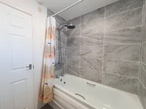 Thesiger 4 (2 beds) - Image 3