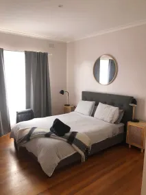 St. Leonards Pier Beach House -5 min walk to the beach - Image 3