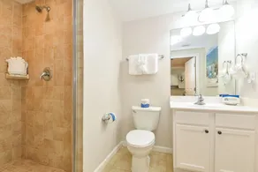 Recently Updated 2 Bedroom Condo at The Palms of Destin - Free Beach Shuttle! - Image 5
