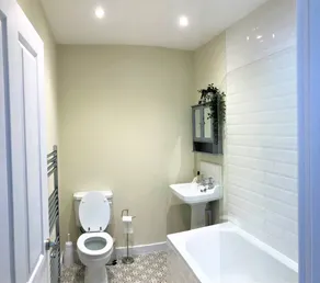 Newly Converted Bar Lodge in Village location - Image 2