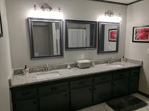 Fish Net Lodge Vacation Home   Large Home With Great Veiws - Image 3