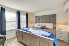 Beach Plum Manor 4 Bed 2 Bath with Stargazing Dome Home across from Beach - Image 4