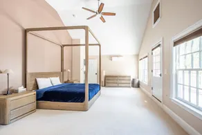 6 Bedroom 6.5 Baths Heated In-ground Pool Located in Dock Square! - Image 5