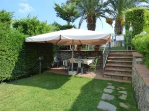 Part of a villa with pool. - Image 5