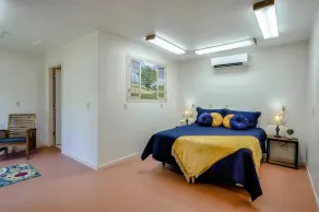 Little \"G\" Cottage on the Farm - Image 4
