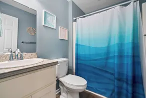 This cottage is a 2 bedroom(s), 2 bathrooms, located in Rockport, TX. - Image 4
