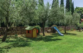 Nice Apartment In Savudrija With Wifi - Image 2