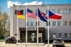 SKY Hotel Prague - Image 4