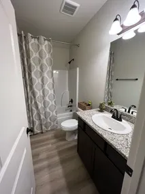 Home in Brusly, set up for month plus stays. Contact for discounts. - Image 3