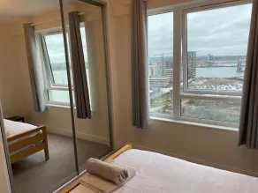 Stunning Lake n City View 2BD 2BA - Image 5