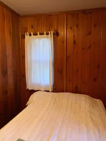 (Depine) Cozy 3 Bedroom Cottage LAKEFRONT/BEACHFRONT - PETS OK - Image 2