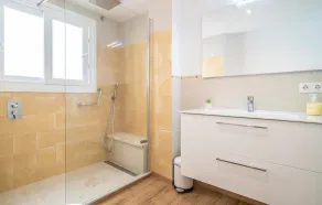 Amazing apartment in Málaga with WiFi - Image 4