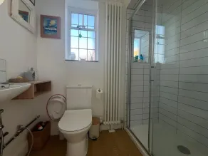 Spacious Saltdean Seaside Home| Ample Free Parking - Pass the Keys - Image 2
