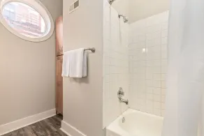 3-BR Soccer Stadium- Fast Drive to OTR - Downtown - Image 5