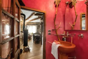 Grange Romantic Retreat Mountain View - Happy Rentals - Image 4
