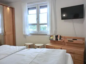 Beachfront 2-room apartment for 4 people, with beach chair - Image 4
