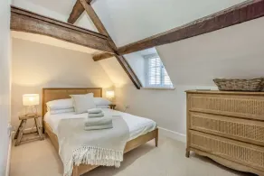 2 bedroom Cotswold Holiday Home - Abbots Cottage - Image 3