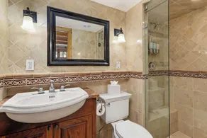 Central AC, Updated 4 BR, 4-5 BA Townhouse, Pool - Image 2