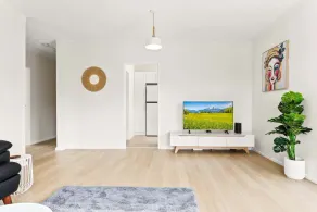 Stylish & Spacious 2BR Stay with Balcony Near Macquarie Centre - Image 2