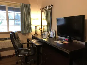 Valueinn Eugene - Airport  - Image 2